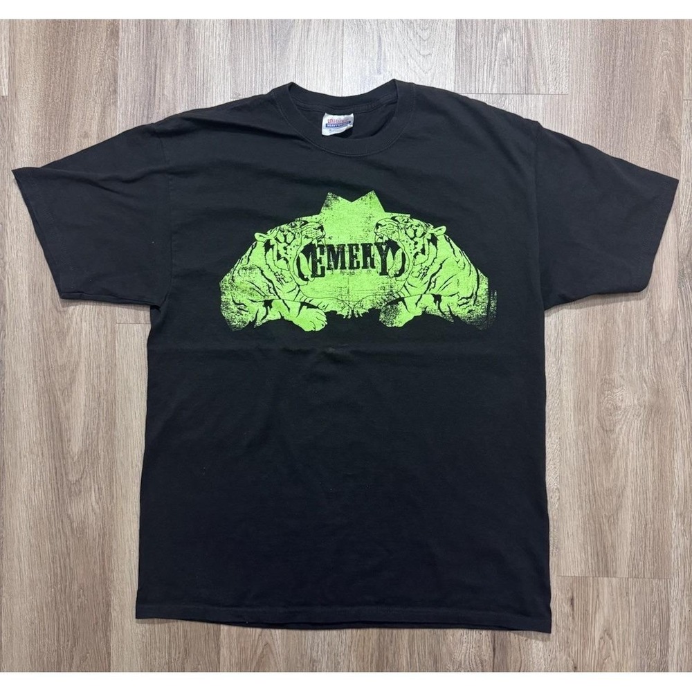 Vintage Y2K Emery Musical Band T-Shirt‎ Size L